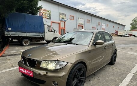 BMW 1 серия, 2005 год, 650 000 рублей, 1 фотография