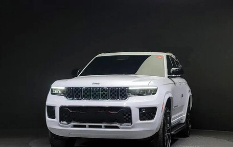 Jeep Grand Cherokee, 2023 год, 8 050 000 рублей, 2 фотография