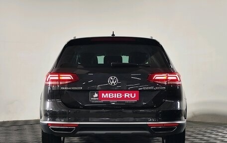 Volkswagen Passat B8 рестайлинг, 2019 год, 2 819 000 рублей, 5 фотография