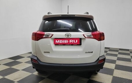 Toyota RAV4, 2014 год, 2 250 000 рублей, 4 фотография