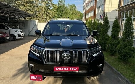 Toyota Land Cruiser Prado 150 рестайлинг 2, 2011 год, 3 800 000 рублей, 1 фотография