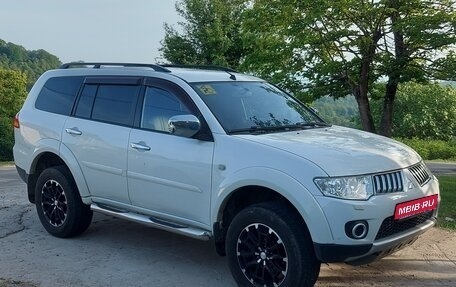 Mitsubishi Pajero Sport II рестайлинг, 2012 год, 2 040 000 рублей, 1 фотография