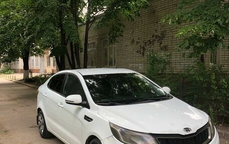 KIA Rio III рестайлинг, 2012 год, 750 000 рублей, 3 фотография