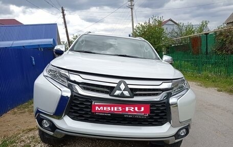 Mitsubishi Pajero Sport III рестайлинг, 2019 год, 6 000 000 рублей, 2 фотография