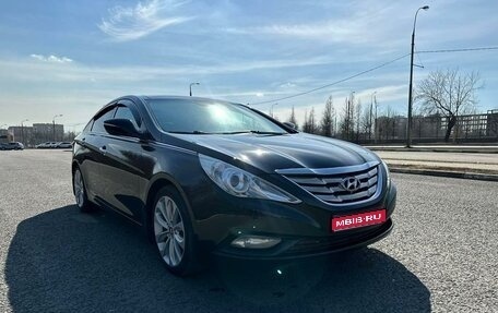 Hyundai Sonata VI, 2011 год, 1 330 000 рублей, 1 фотография