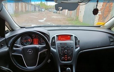 Opel Astra J, 2012 год, 810 000 рублей, 1 фотография