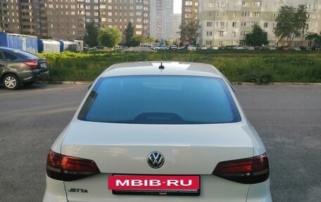 Volkswagen Jetta VI, 2016 год, 1 400 000 рублей, 2 фотография