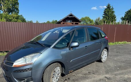 Citroen C4 Picasso II рестайлинг, 2010 год, 570 000 рублей, 1 фотография