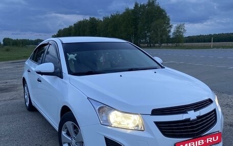 Chevrolet Cruze II, 2014 год, 1 100 000 рублей, 3 фотография