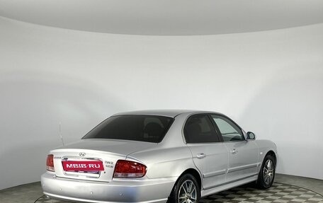 Hyundai Sonata IV рестайлинг, 2005 год, 670 000 рублей, 5 фотография