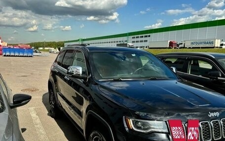 Jeep Grand Cherokee, 2018 год, 3 900 000 рублей, 4 фотография