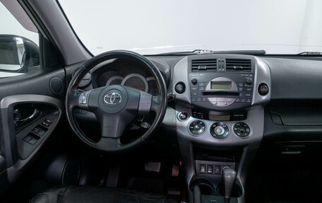 Toyota RAV4, 2008 год, 1 230 000 рублей, 7 фотография