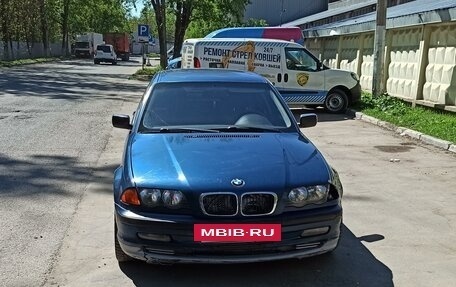 BMW 3 серия, 2001 год, 360 000 рублей, 2 фотография