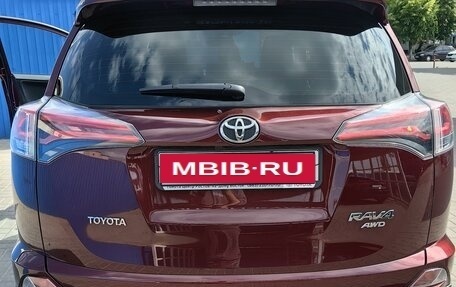 Toyota RAV4, 2016 год, 3 299 000 рублей, 4 фотография