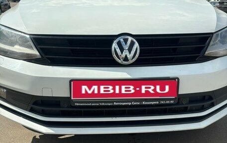 Volkswagen Jetta VI, 2018 год, 1 950 000 рублей, 3 фотография