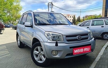 Toyota RAV4, 2004 год, 997 000 рублей, 3 фотография