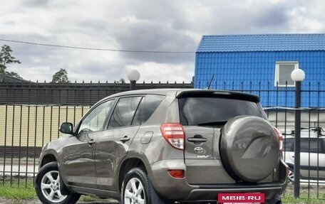Toyota RAV4, 2011 год, 1 565 000 рублей, 4 фотография