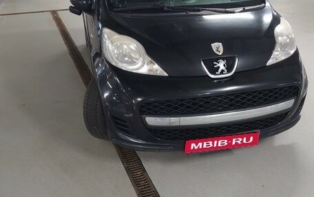 Peugeot 107 I рестайлинг, 2010 год, 490 000 рублей, 3 фотография