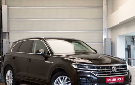 Volkswagen Touareg III, 2019 год, 6 197 000 рублей, 3 фотография