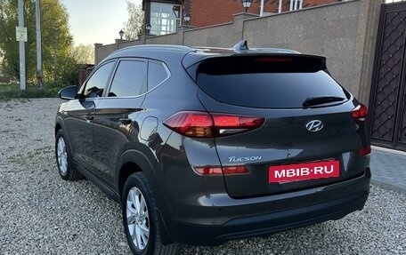 Hyundai Tucson III, 2019 год, 2 300 000 рублей, 6 фотография