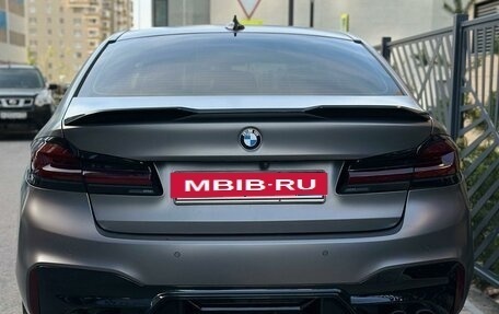 BMW 5 серия, 2019 год, 4 800 000 рублей, 3 фотография