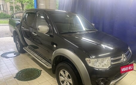 Mitsubishi L200 IV рестайлинг, 2014 год, 1 700 000 рублей, 2 фотография