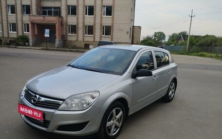 Opel Astra H, 2008 год, 550 000 рублей, 2 фотография