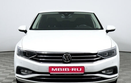 Volkswagen Passat B8 рестайлинг, 2020 год, 3 799 000 рублей, 2 фотография