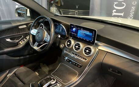 Mercedes-Benz C-Класс, 2018 год, 3 590 000 рублей, 4 фотография