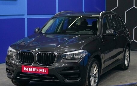 BMW X3, 2018 год, 3 720 000 рублей, 2 фотография