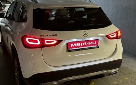 Mercedes-Benz GLA, 2021 год, 3 800 000 рублей, 2 фотография