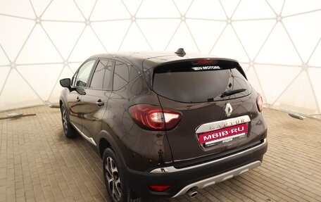 Renault Kaptur I рестайлинг, 2017 год, 1 680 000 рублей, 5 фотография