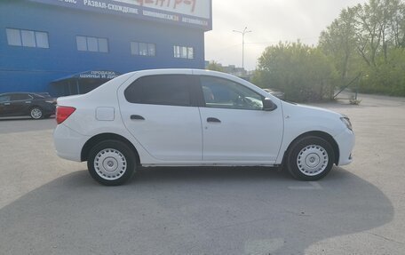 Renault Logan II, 2018 год, 550 000 рублей, 4 фотография