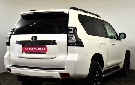 Toyota Land Cruiser Prado 150 рестайлинг 2, 2021 год, 6 200 000 рублей, 4 фотография