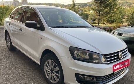 Volkswagen Polo VI (EU Market), 2016 год, 1 230 000 рублей, 2 фотография