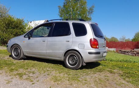 Toyota Corolla Spacio II, 1997 год, 456 000 рублей, 2 фотография