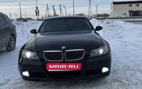 BMW 3 серия, 2007 год, 1 050 000 рублей, 3 фотография