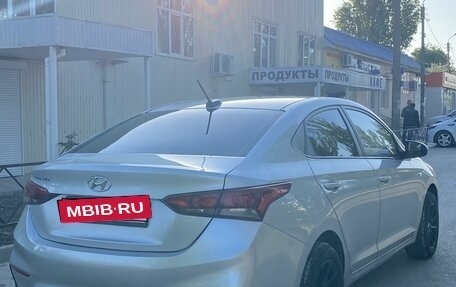 Hyundai Solaris II рестайлинг, 2017 год, 1 290 000 рублей, 4 фотография