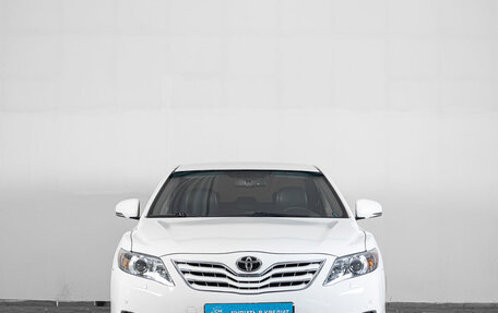 Toyota Camry, 2011 год, 1 549 000 рублей, 2 фотография