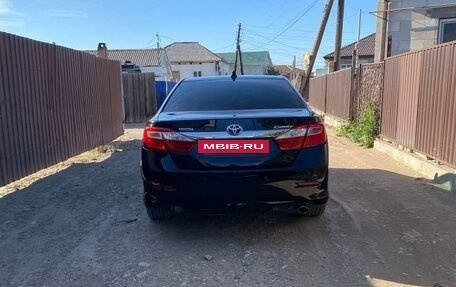 Toyota Camry, 2012 год, 1 750 000 рублей, 2 фотография