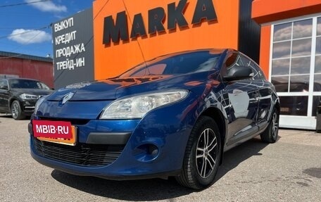 Renault Megane III, 2012 год, 749 000 рублей, 2 фотография