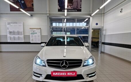 Mercedes-Benz C-Класс, 2013 год, 1 900 000 рублей, 2 фотография
