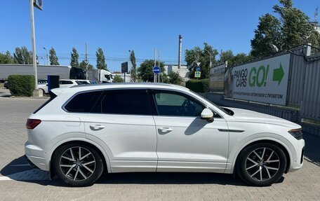 Volkswagen Touareg III, 2018 год, 4 900 000 рублей, 4 фотография