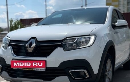 Renault Logan II, 2021 год, 1 360 000 рублей, 3 фотография