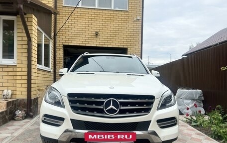 Mercedes-Benz M-Класс, 2012 год, 2 720 000 рублей, 4 фотография