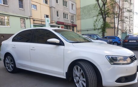 Volkswagen Jetta VI, 2012 год, 1 200 000 рублей, 7 фотография