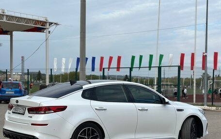 KIA Optima IV, 2018 год, 2 600 000 рублей, 2 фотография