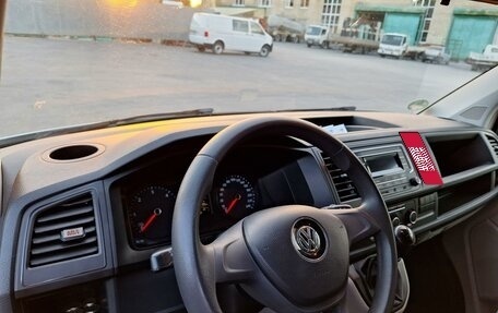 Volkswagen Transporter T6 рестайлинг, 2019 год, 3 350 000 рублей, 4 фотография