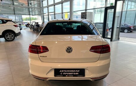 Volkswagen Passat B8 рестайлинг, 2018 год, 2 400 000 рублей, 4 фотография