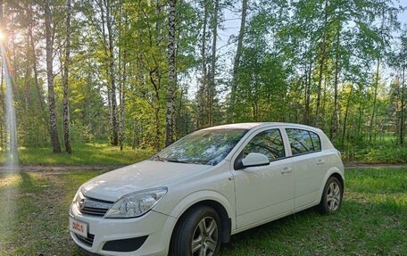 Opel Astra H, 2010 год, 700 000 рублей, 3 фотография